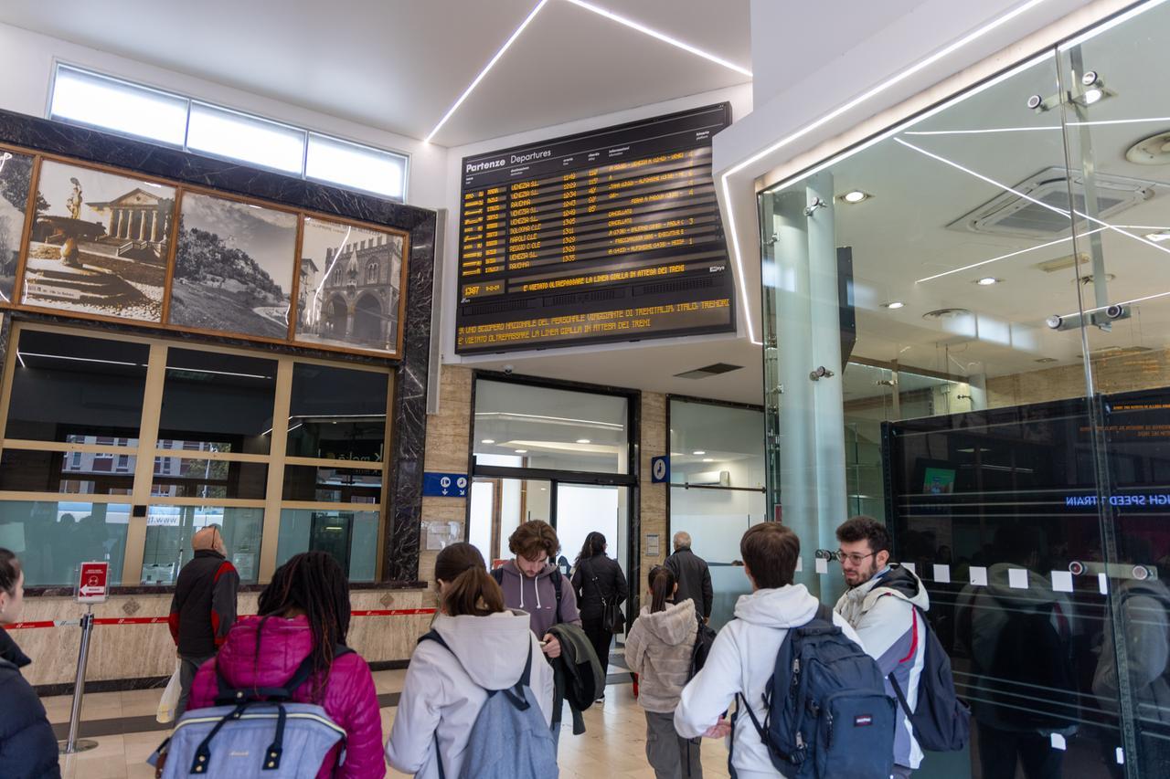 Treni, nuovo sciopero il 24 novembre