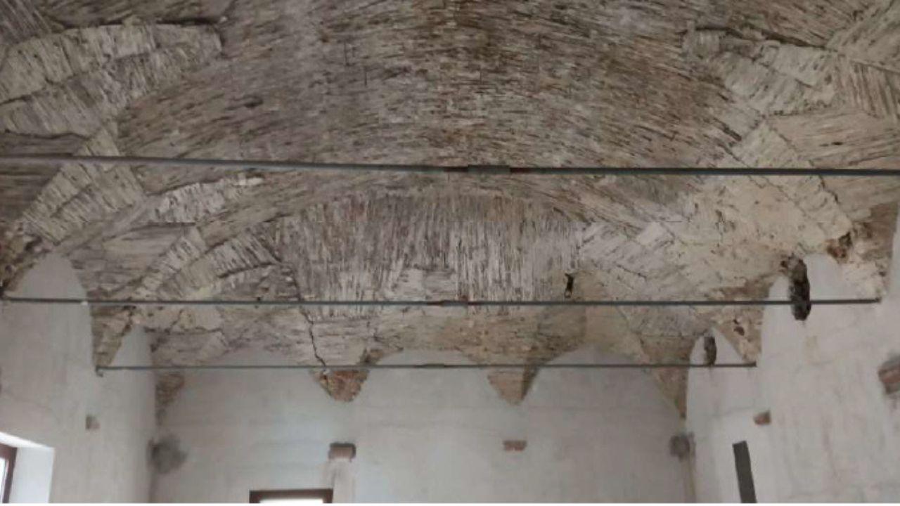 Le volte della sala capitolare che saranno restaurate (foto Paolo Barlettani)
