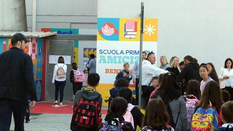 Massa e Cozzile, scuola all’Ipercoop: un pulmino porterà i bambini al parco