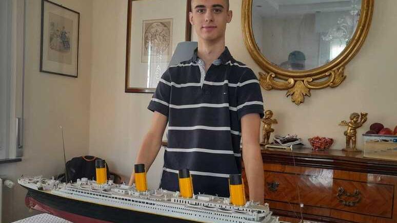 «Vi mostro il Titanic di oltre un metro che ho costruito»