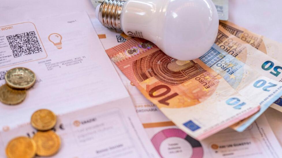 È necessario abbattere il peso delle bollette su famiglie e imprese