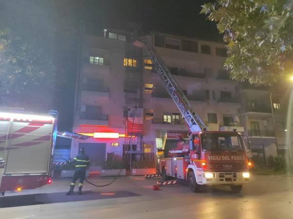 
	L'intervento dei vigili del fuoco

