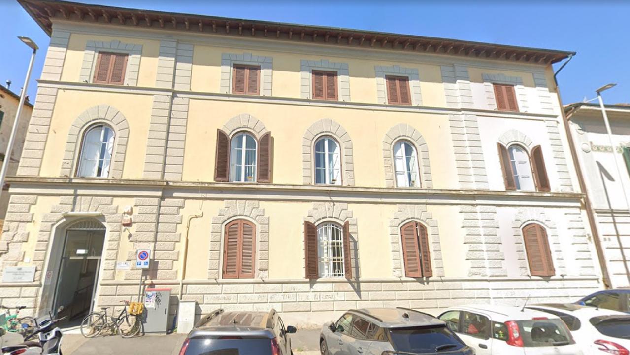 L'ingresso del SerD di via Tiberio Scali (foto d'archivio)