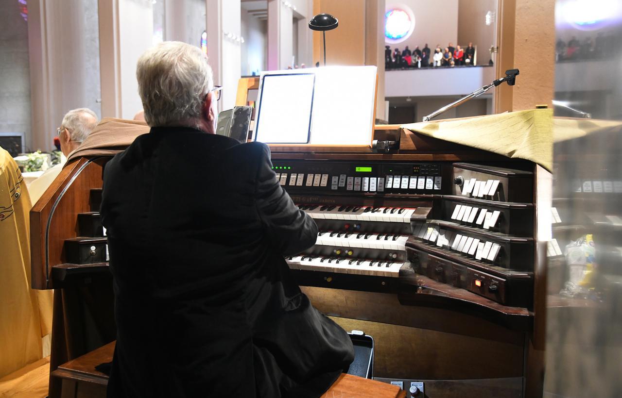
	L'organo delle Grazie (foto Massimo Locci)

