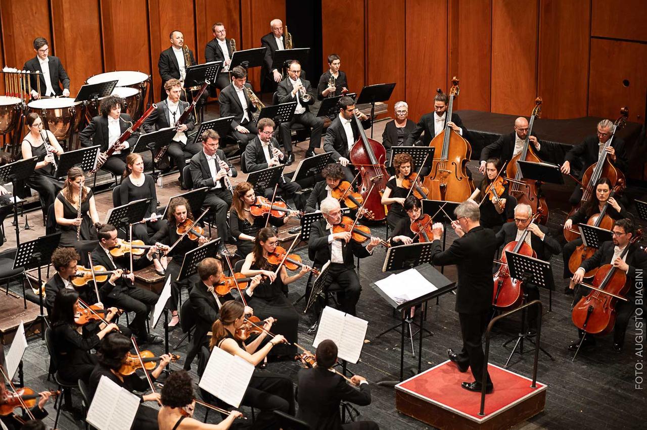 Prato, al Politeama il concerto inaugurale della Camerata strumentale