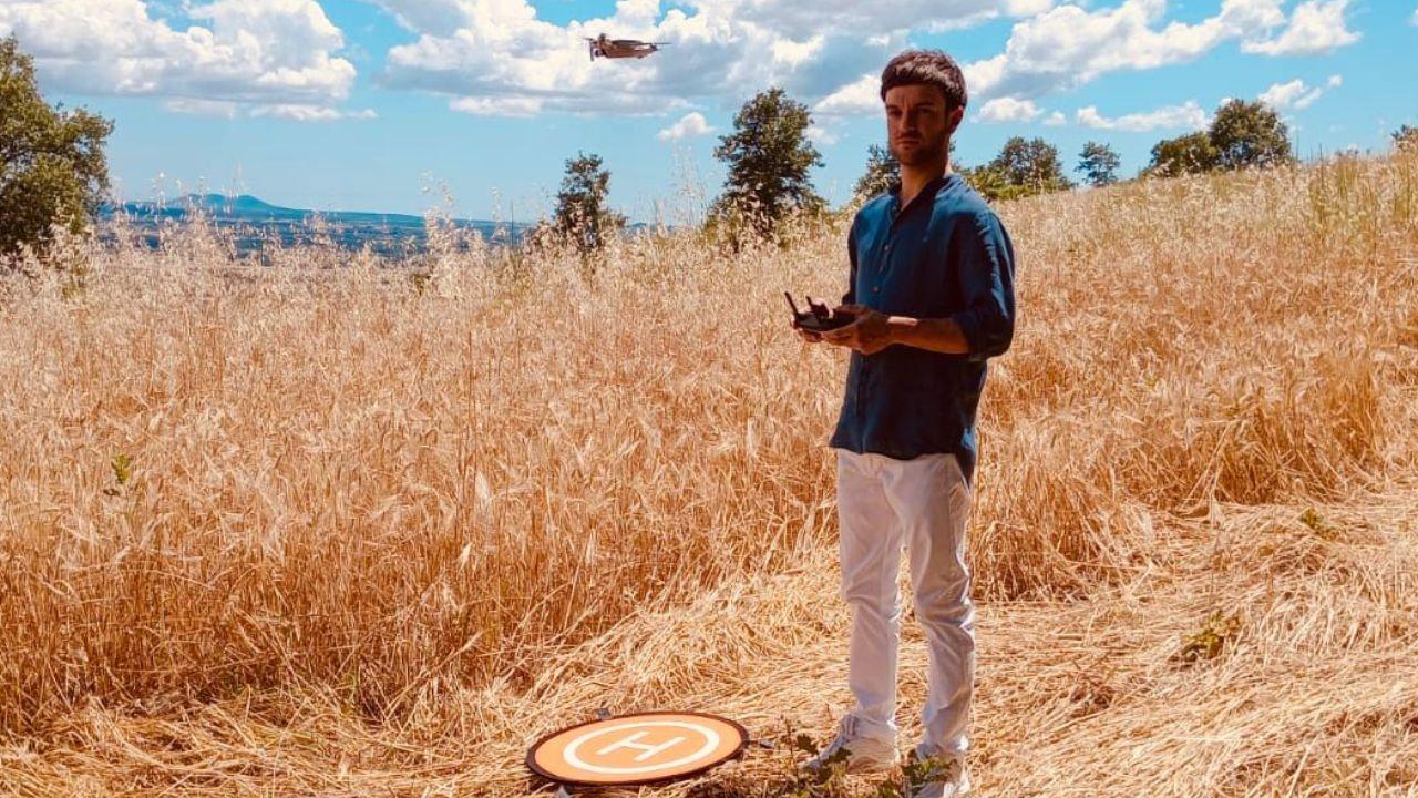 
	Mattia Lusini e il suo drone per coltivare


