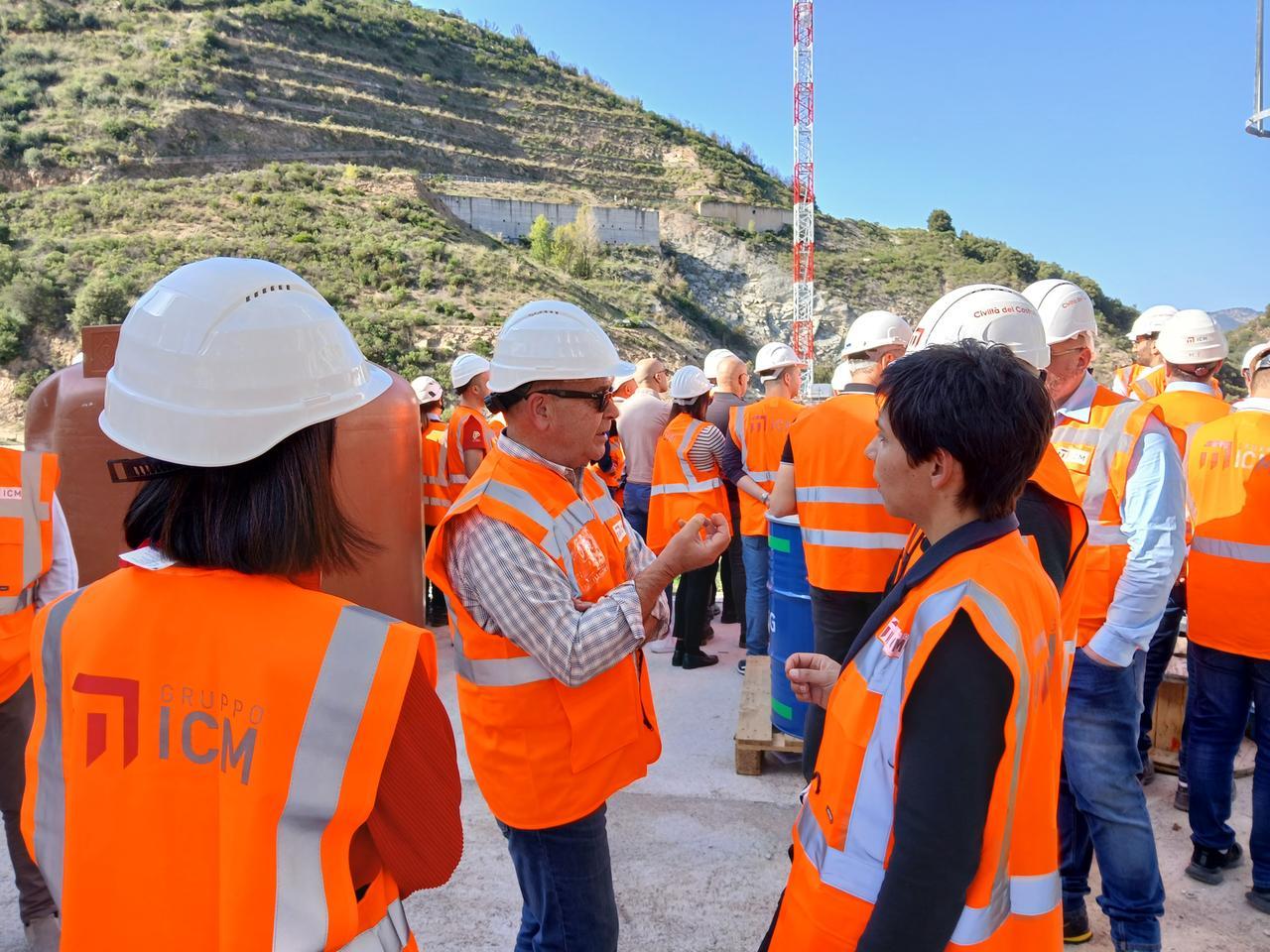 
	Un momento della consegna dei lavori

