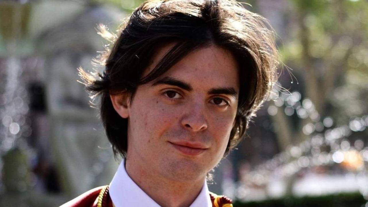 Lo scrittore cecinese Lorenzo Pelosini