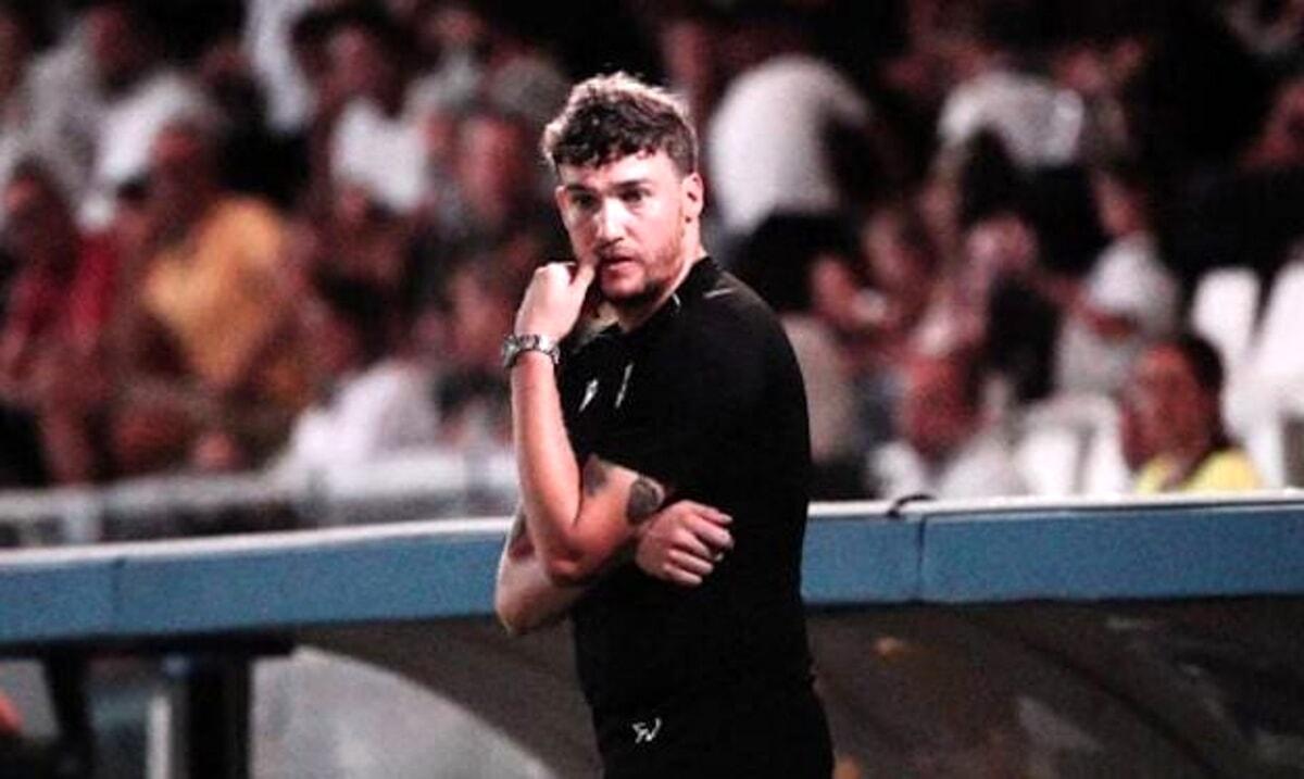 
	Jacopo Falanga in versione allenatore


