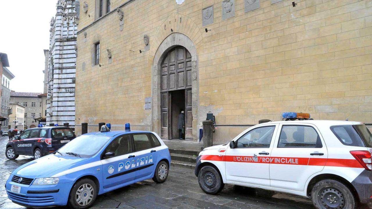 L’ingresso del tribunale di Pistoia
