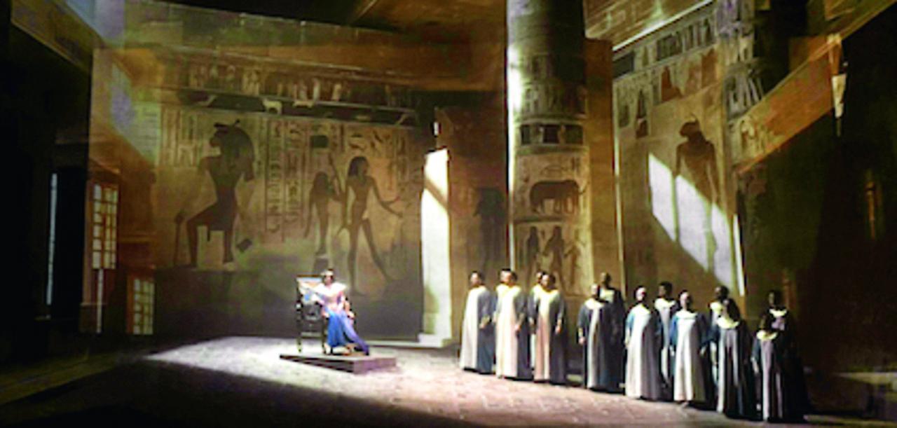 Riccardo Zanellato torna nei panni di Mosè al teatro Valli