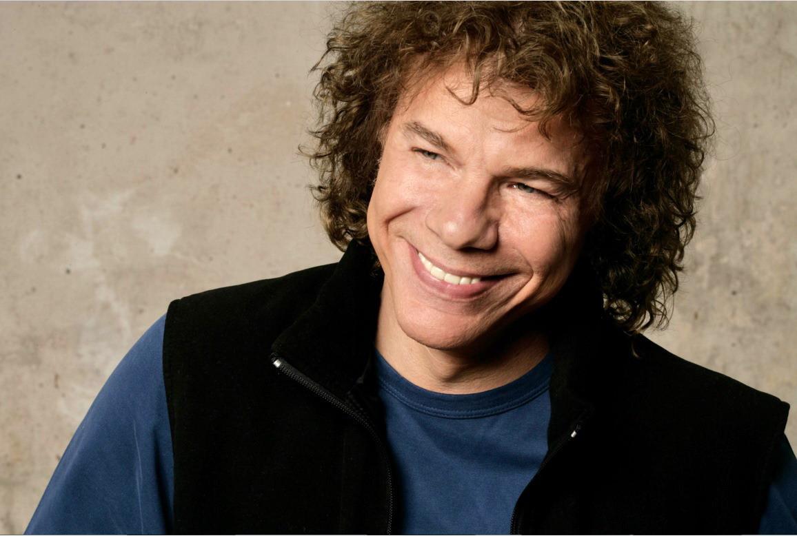 Sanremo 2025, in duecento sperano di entrare: ecco i papabili