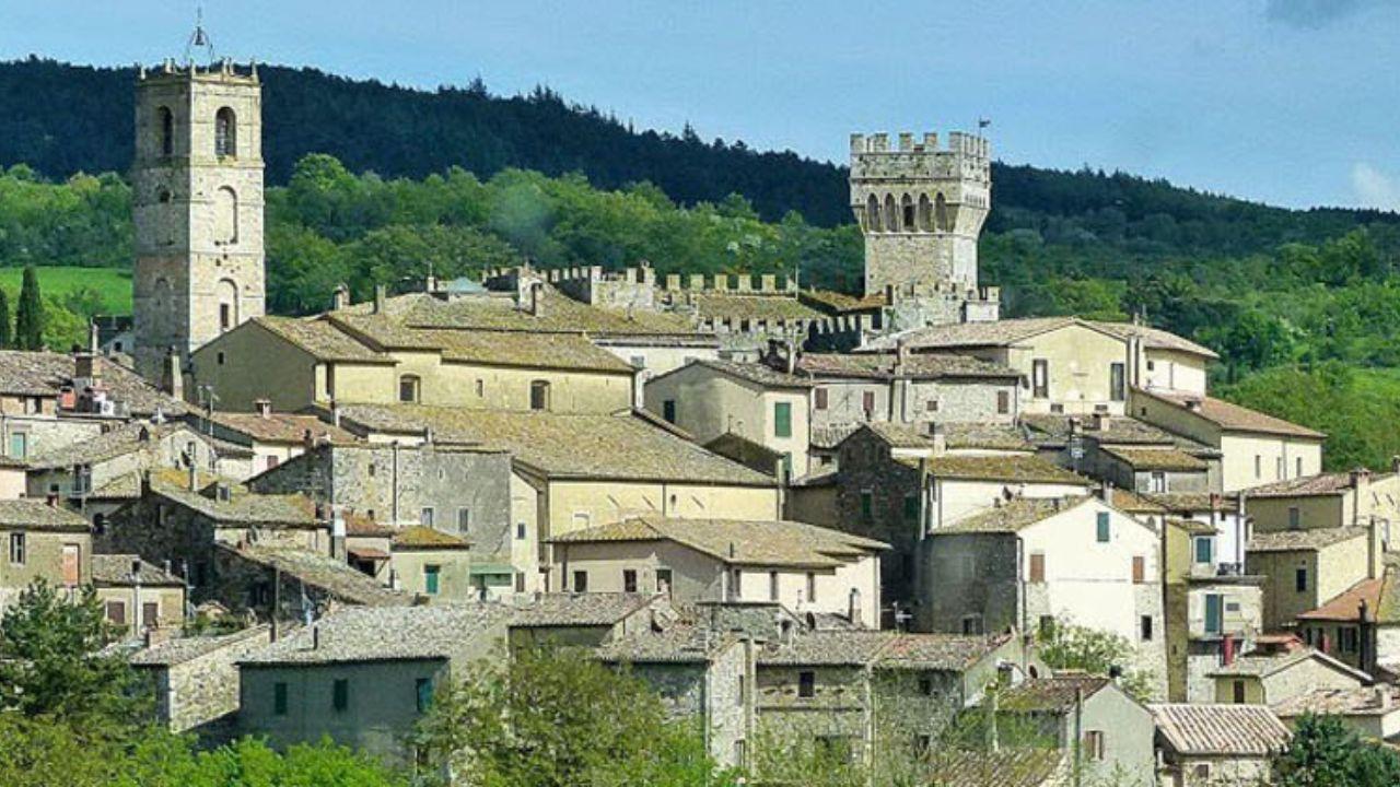
	Un'immagine del borgo (dal sito del Comune)

