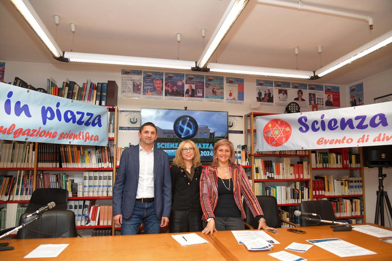 
	Da sinistra Matteo Micozzi, Antonietta Carbone e Sabrina Serra

