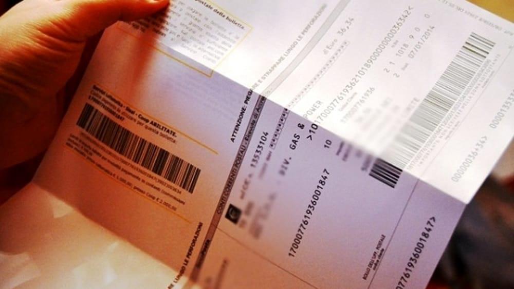 Prato, addio file: si potrà pagare la Tari con la domiciliazione bancaria