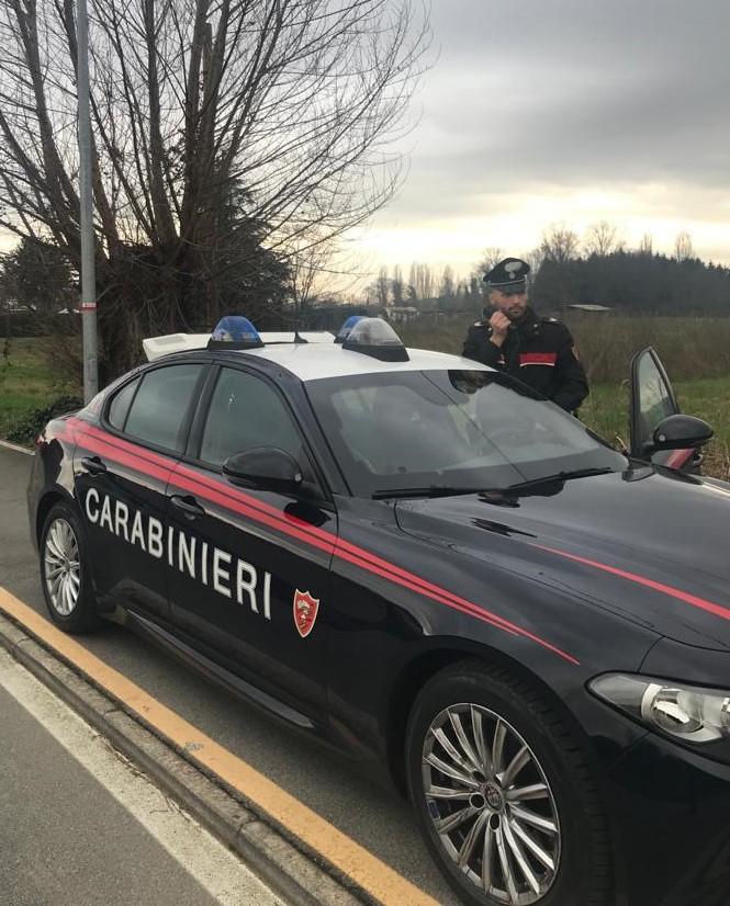 Borgo a Mozzano, il tentato scippo a un disabile finisce con due denunce