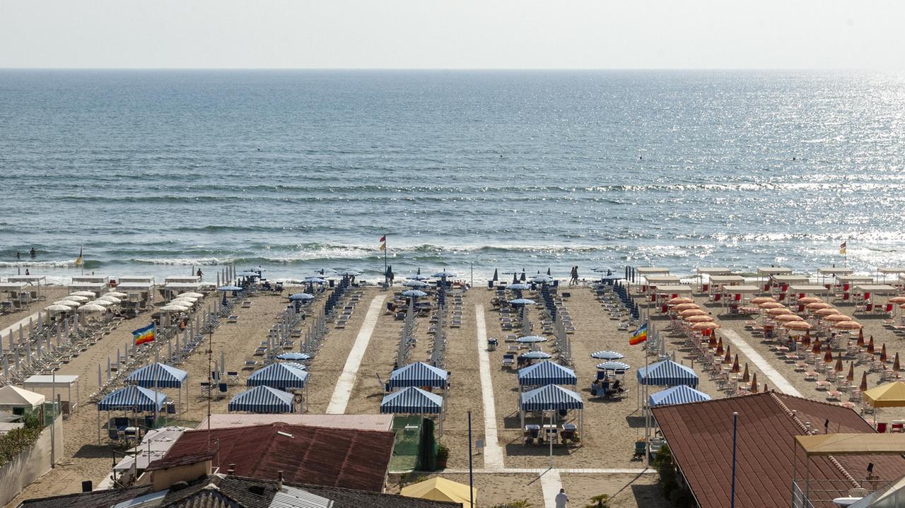 Viareggio e Versilia, più arrivi ma i soggiorni si accorciano nel 2024. E i toscani sono attratti da due paesi stranieri
