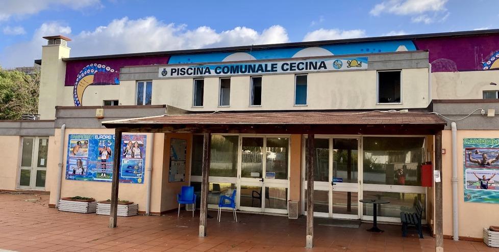 Cecina, la piscina non si può salvare: va abbattuta e rifatta. Dove potrebbe nascere la nuova struttura