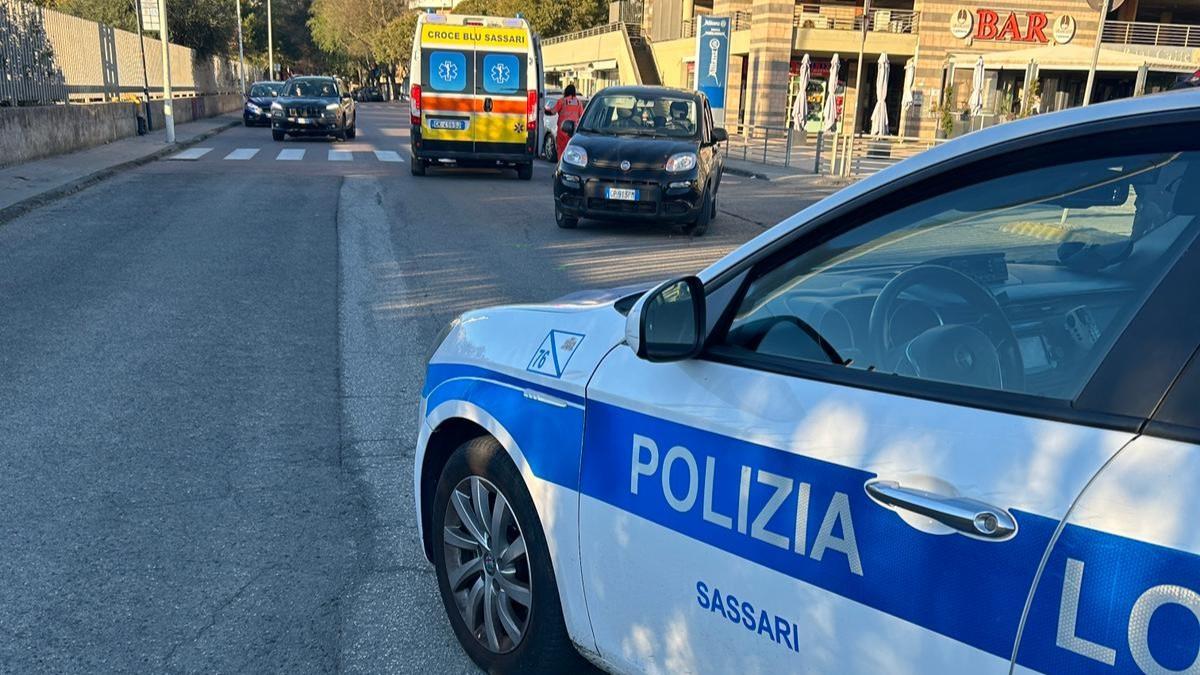 Sassari, investita una donna vicino a piazzale Segni