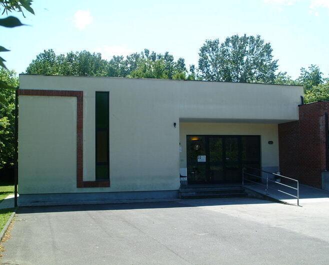 Altopascio, investito da un'auto pirata: trovato cadavere sotto a una siepe
