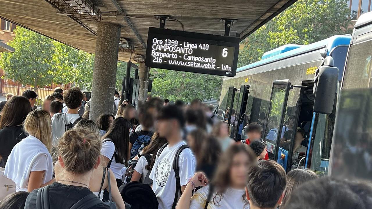 Un altro giovane picchiato alla stazione delle corriere di Modena
