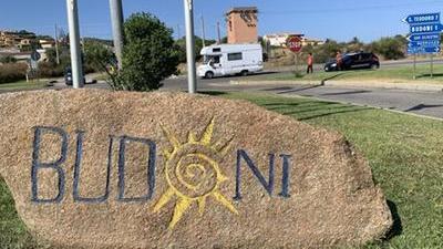 Budoni, il Comune dichiara lo squilibrio finanziario