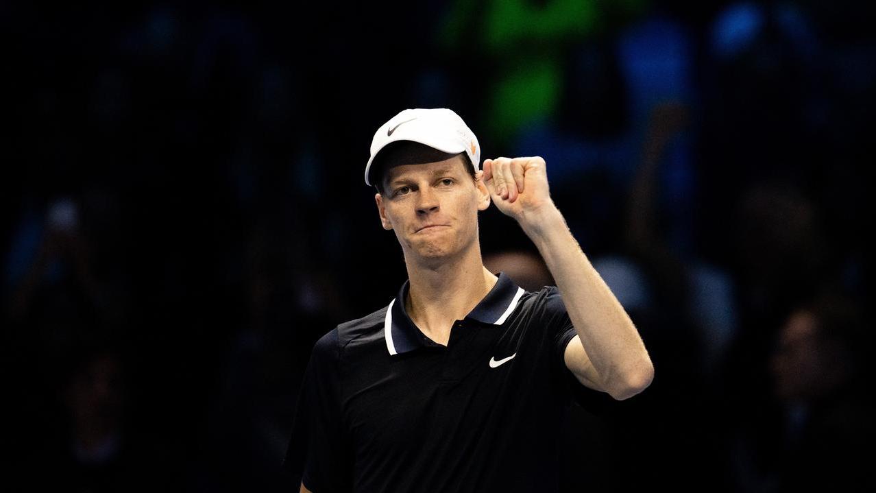 Sinner annienta anche Ruud e vola in finale a Torino