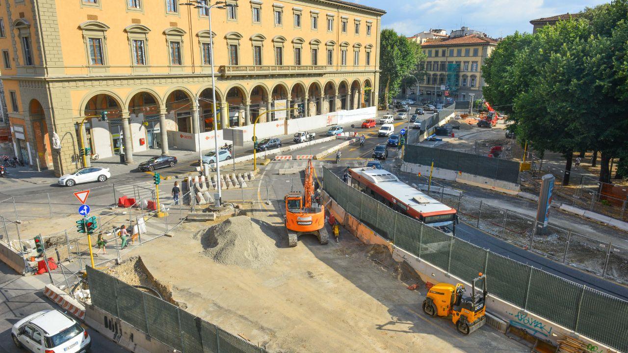 Alcuni lavori per la tramvia in una immagine d’archivio