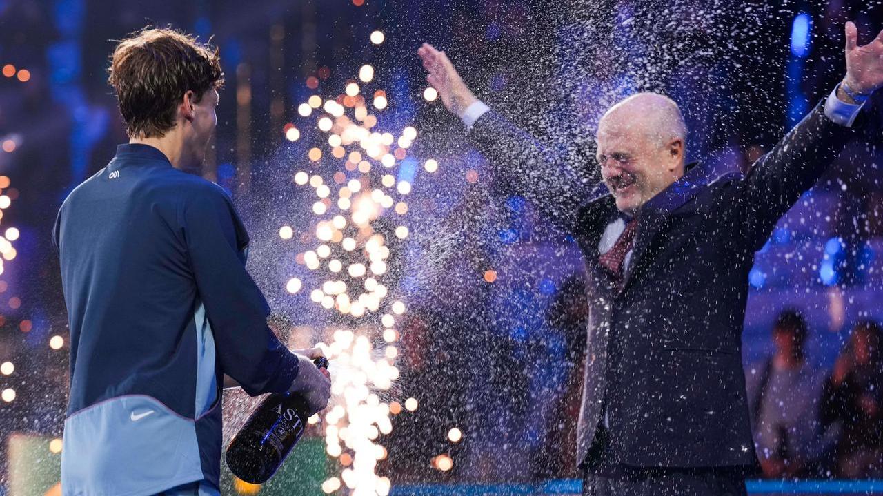 Jannik Sinner col presidente della Fitp Angelo Binaghi