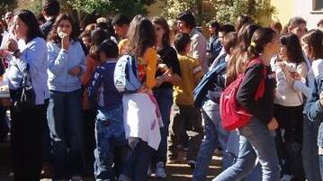 Giuseppe Valditara agli studenti: «Più tecnici e meno liceali, questo vuole il mercato»