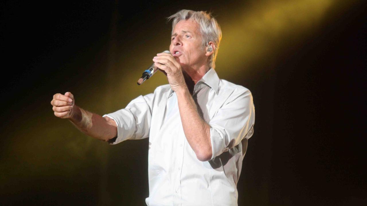 Tendinopatia per Claudio Baglioni, rinviati i concerti di Reggio Emilia: ecco come fare con i biglietti