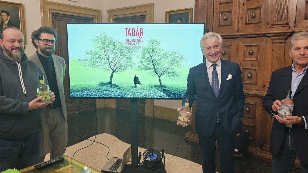 Ferrara, arriva il Gin Tabar alla pera dell’Emilia Romagna IGP