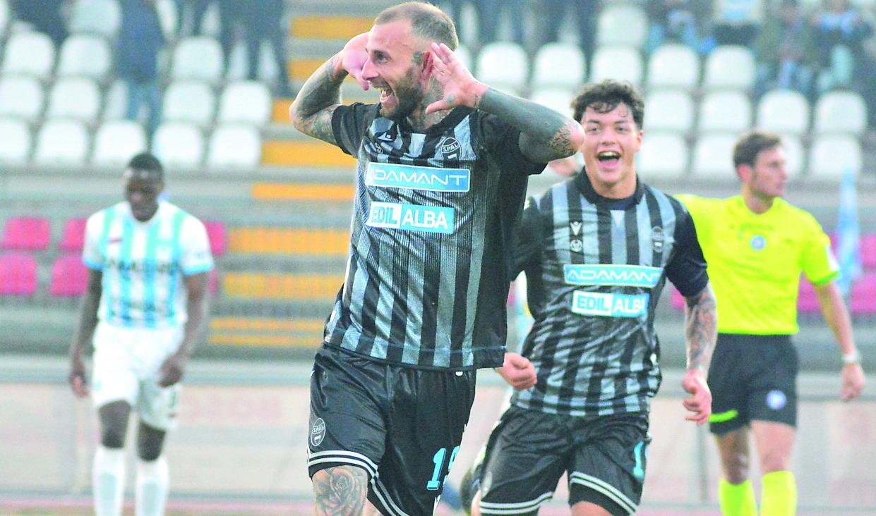 Spal, il pendolino Mignanelli si è preso la fascia sinistra