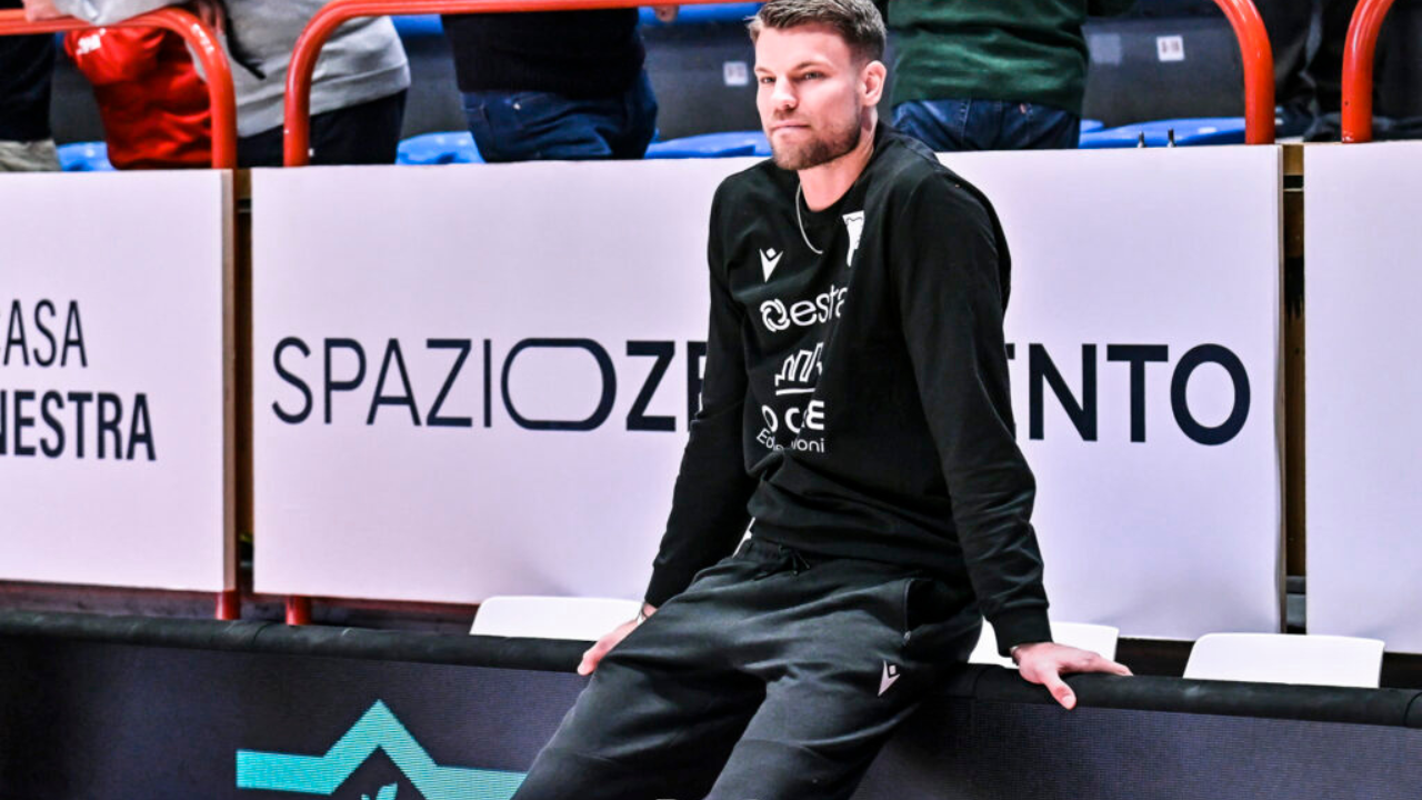 Andrew Smith