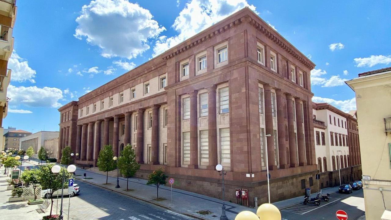 Fondi dell’8 per mille alla cooperativa Spes di Ozieri, nove persone davanti al gup di Sassari