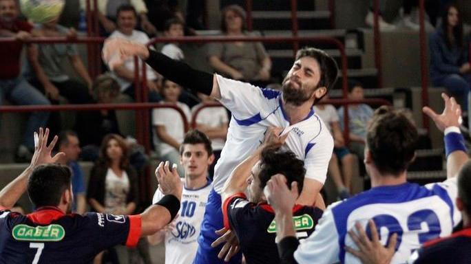 Derby al calor bianco, la spunta l’Estense