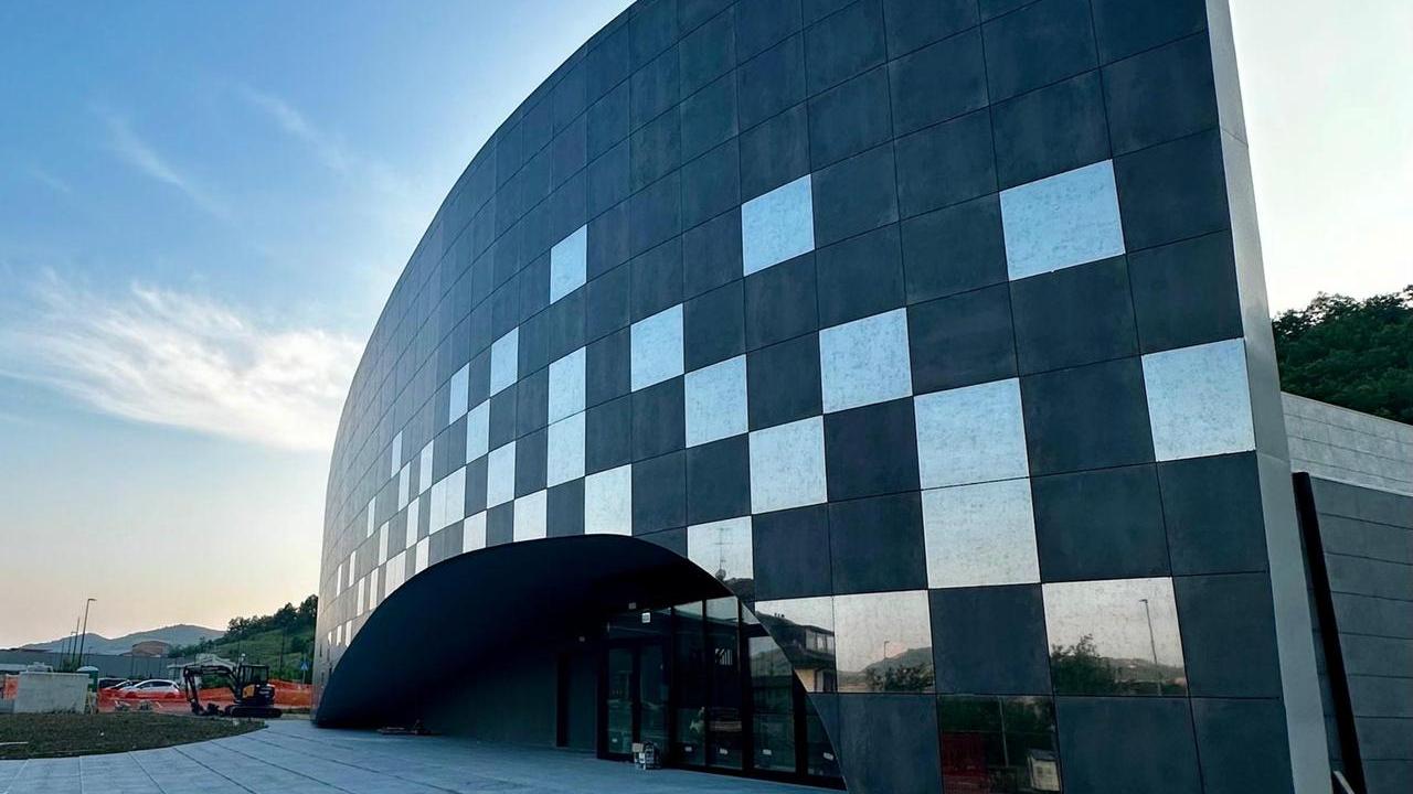 La Unahotels in amichevole col Pistoia inaugura il nuovo palazzetto