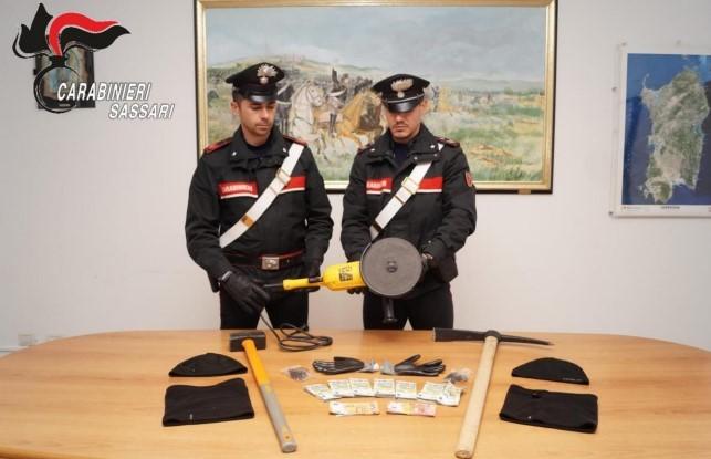 Olbia, furto da 27mila euro alla Sda: resta in carcere solo uno dei presunti autori del furto