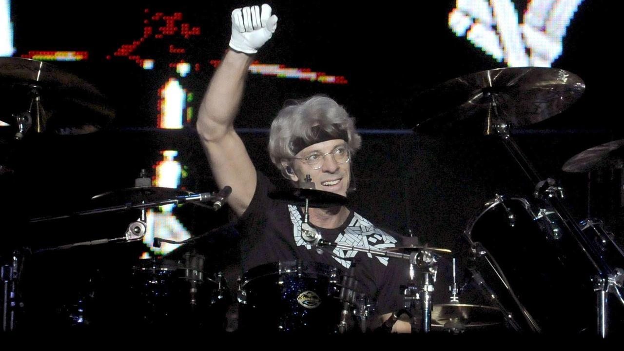 Cagliari ha scelto: la star del Capodanno è Stewart Copeland dei Police