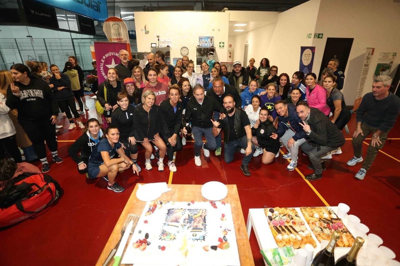 Padel, Manotti e Rinaldi vincono il torneo Gold: il premio una lezione con Paquito Navarro