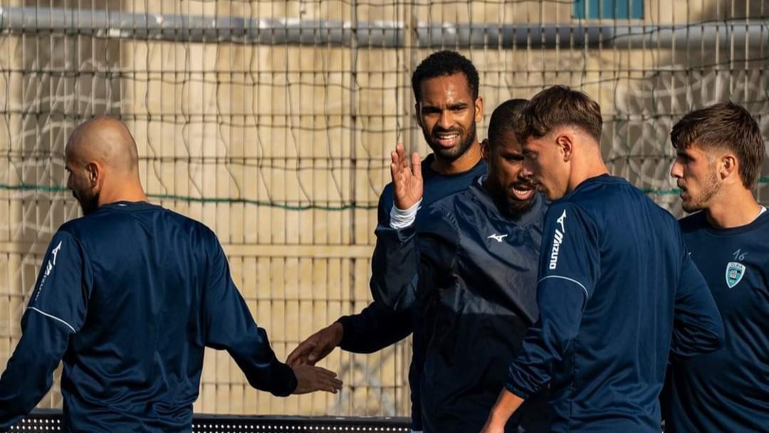 Olbia Calcio, continua il caos: giocatori senza stipendio