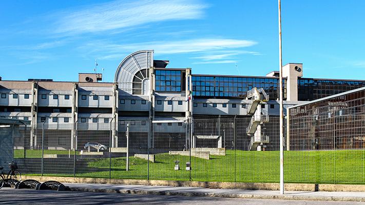 Un topo manda in tilt il Tribunale di Prato