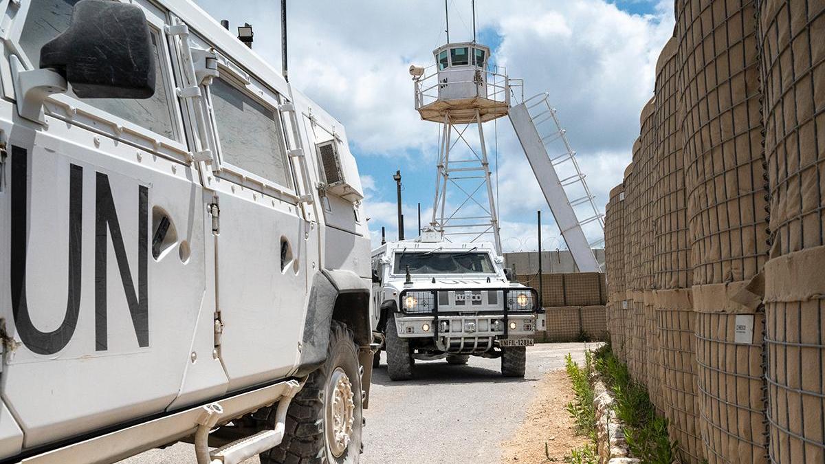Libano, attacco alla base Unifil: feriti quattro militari della Brigata Sassari