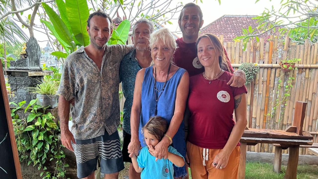 Ristoratore sardo grave in Thailandia, raccolta fondi per sostenere le cure: «Costano 3mila euro al giorno»