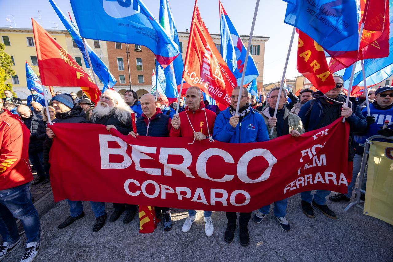 Copparo, alla Berco si tratta su esuberi e contratto