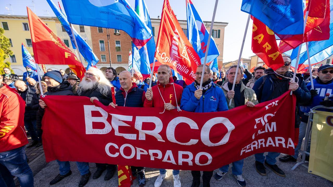 Copparo, alla Berco si tratta su esuberi e contratto