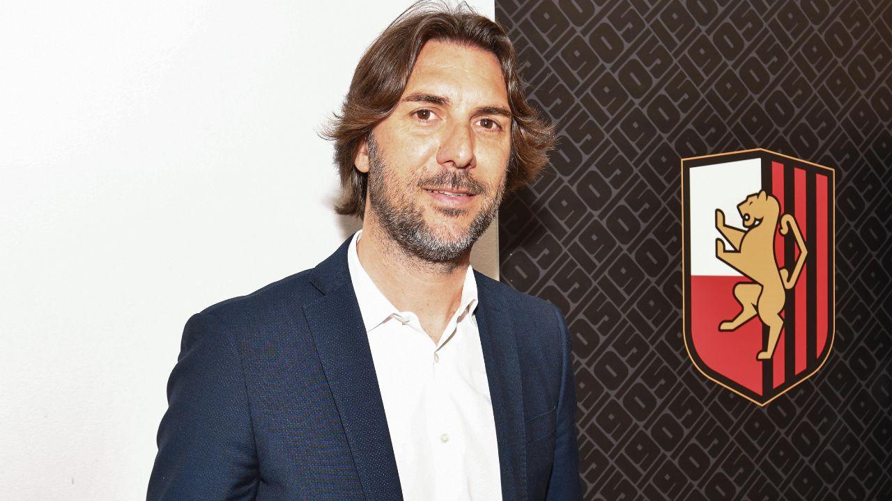 Il direttore sportivo della Lucchese Claudio Ferrarese