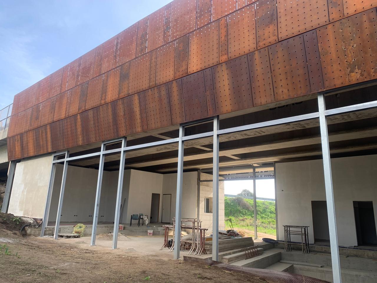 Olbia, riprendono i lavori per la valorizzazione del nuraghe sotto il cavalcavia