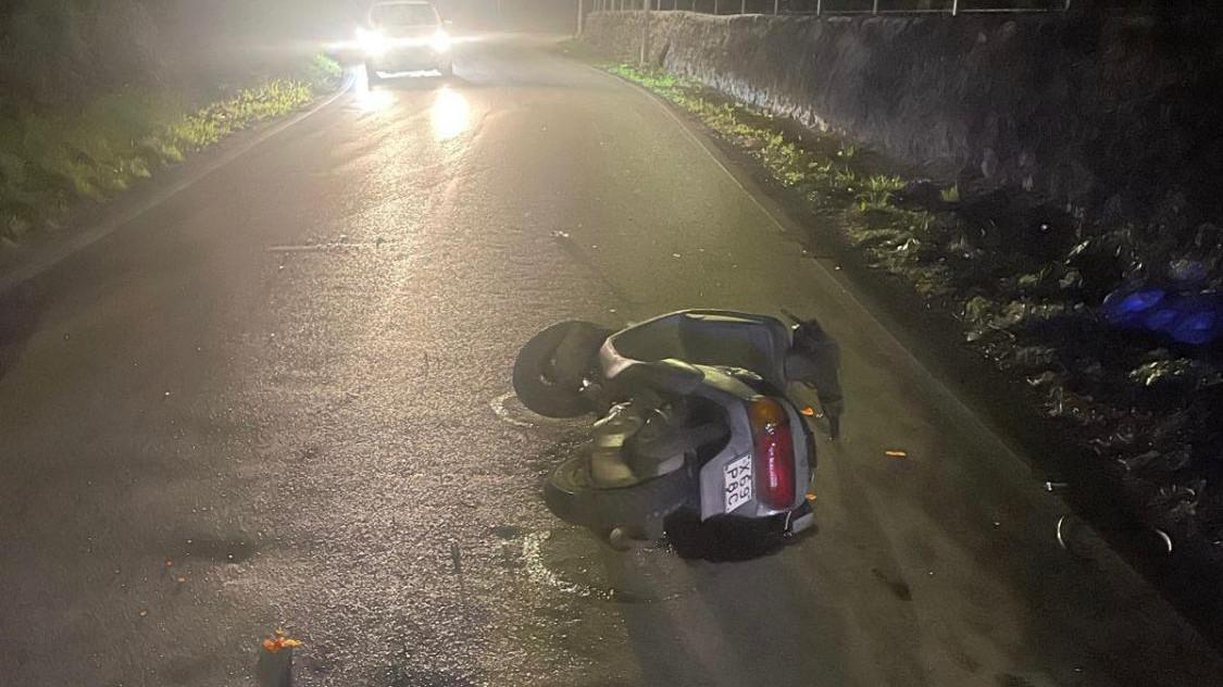 Sassari, cade dallo scooter durante un sorpasso: 35enne in Rianimazione