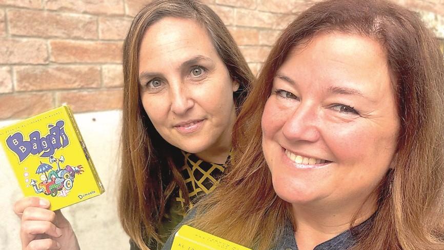 Stefania Fregni e Barbara Palazzini con il gioco Bagài